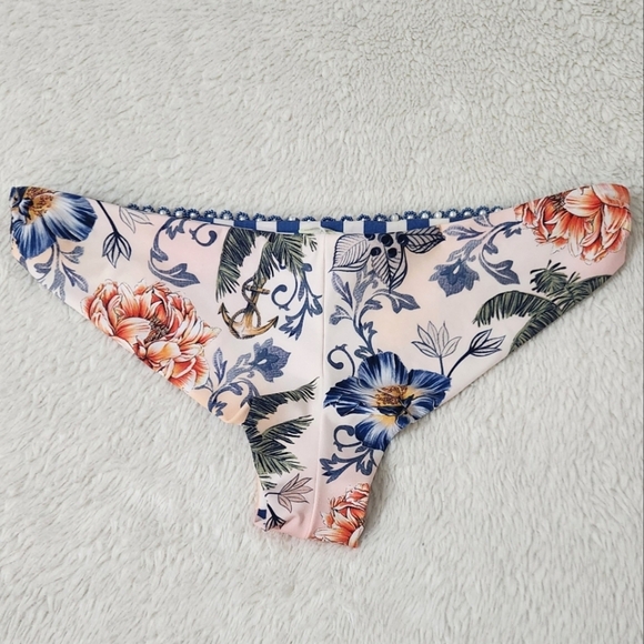 New!Agua Bendita Lola Bikini Bottom - Picture 8 of 12